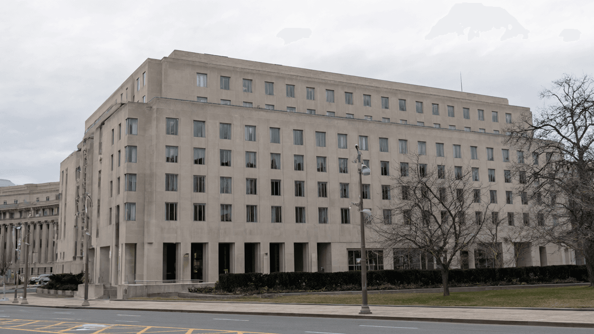 Palantir’s P&L of Paranoia: The High Cost of Enabling State Overreach
