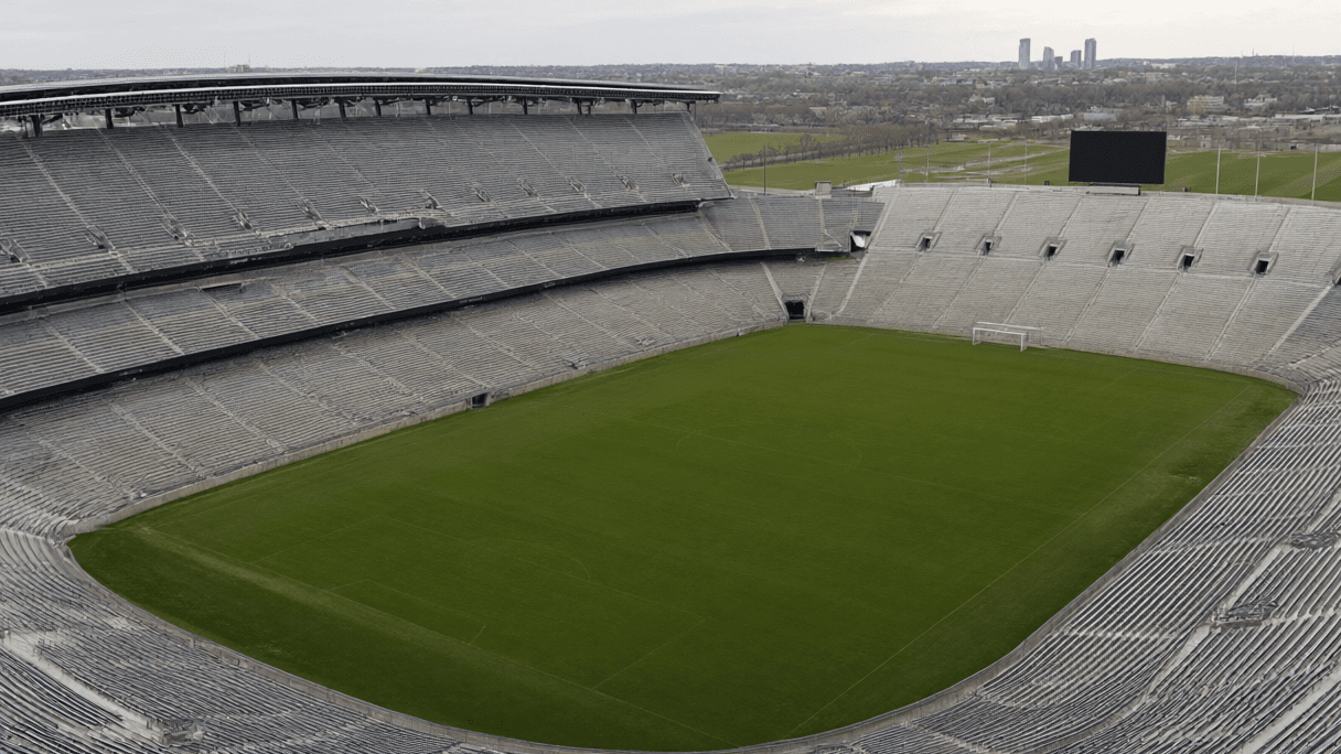 Philadelphia Eagles Facing Roster Teardown Ahead of Trade Deadline